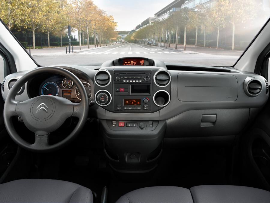  Citroen Berlingo Van Full Electric 2013 года  (фото 5 из 5)
